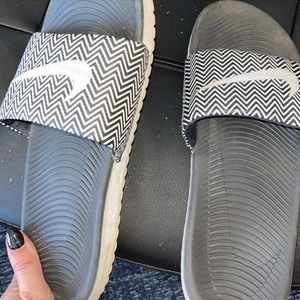 Nike slides